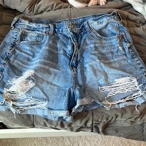 american eagle mom shorts